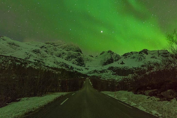 how to photograph northern lights
